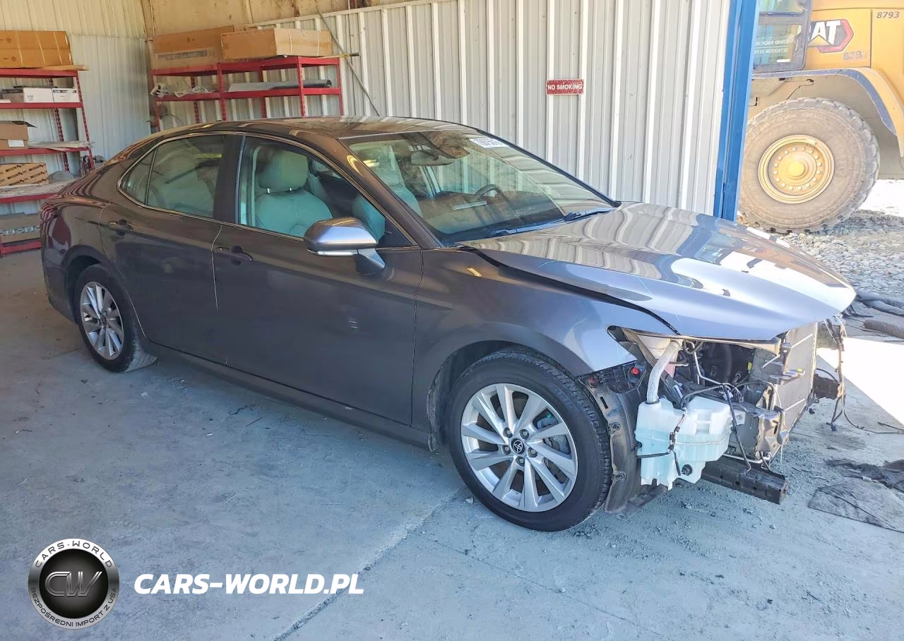 2021 Toyota Camry Le VIN:4T1R11AK5MU421166 - 4