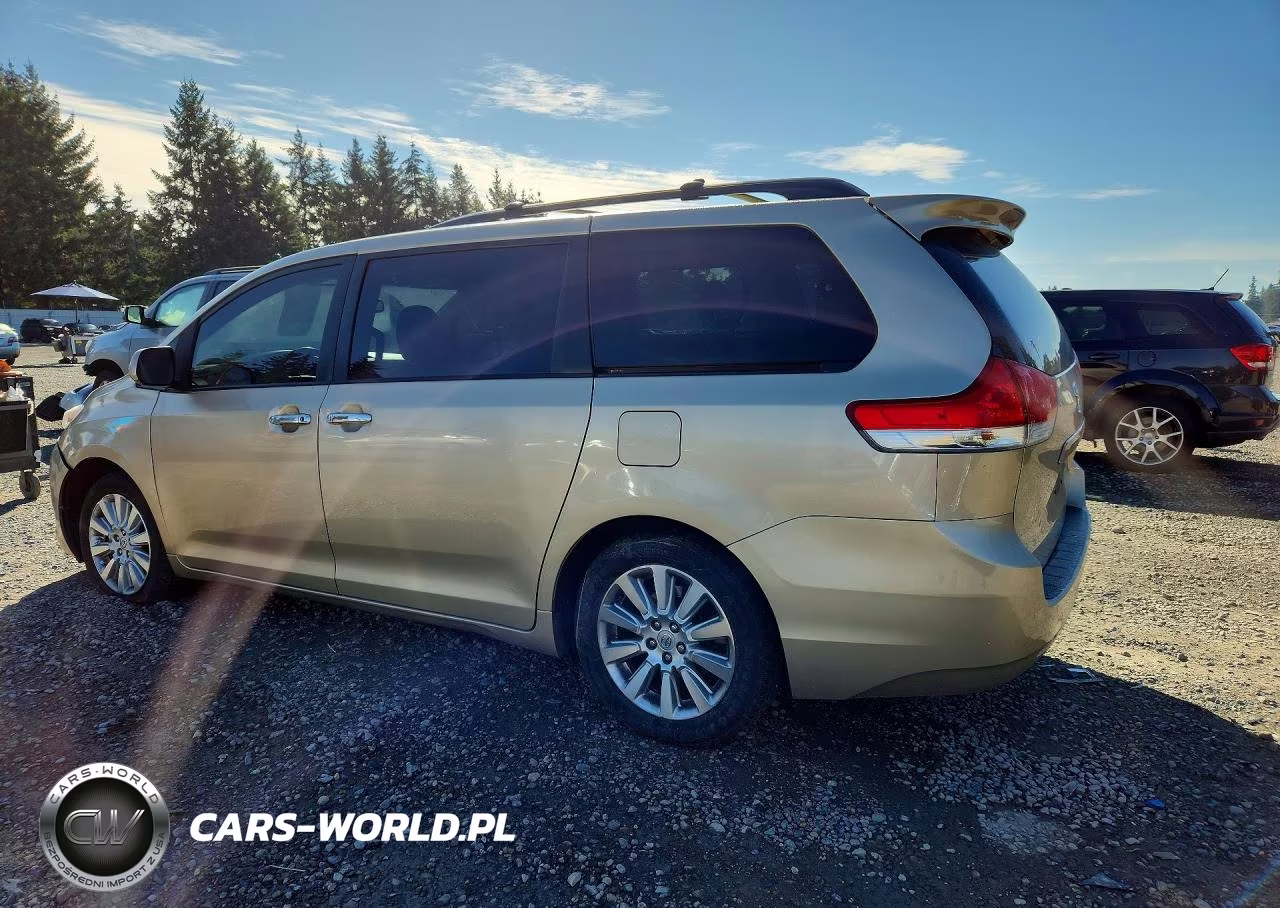 2014 Toyota Sienna Le VIN:5TDJK3DC8ES082228 - 2
