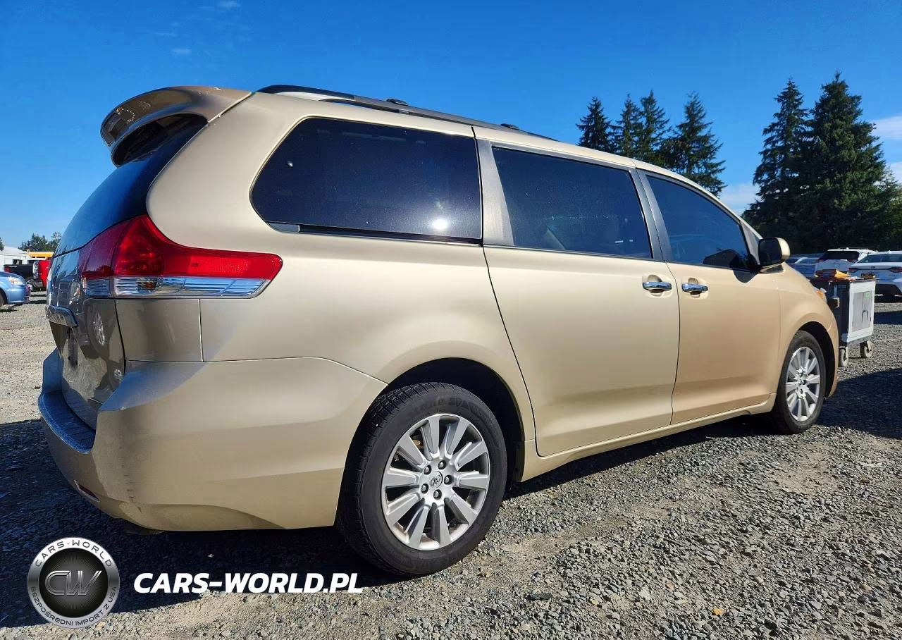 2014 Toyota Sienna Le VIN:5TDJK3DC8ES082228 - 3