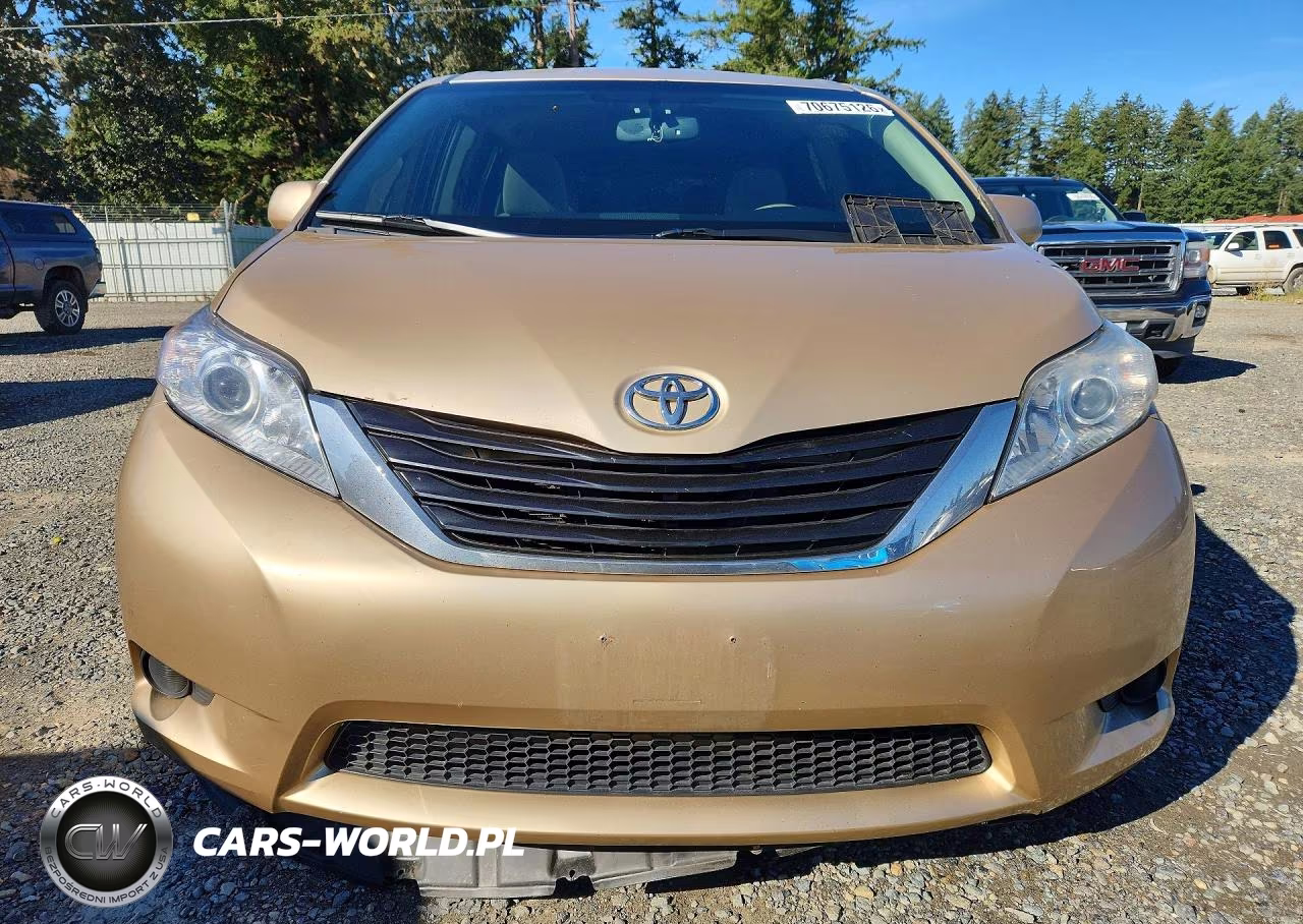 2014 Toyota Sienna Le VIN:5TDJK3DC8ES082228 - 5