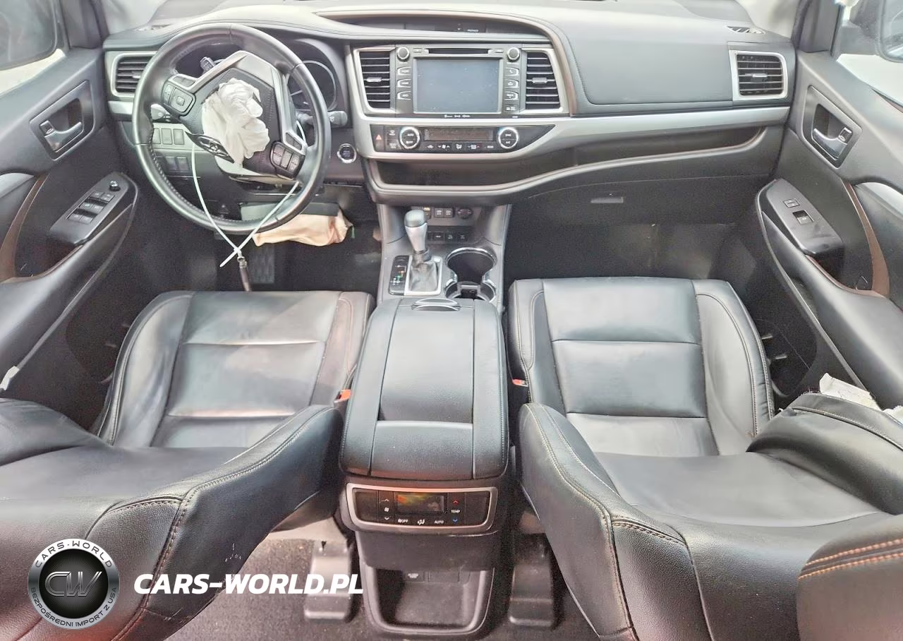 2019 Toyota Highlander Xle VIN:5TDJZRFH6KS958748 - 8