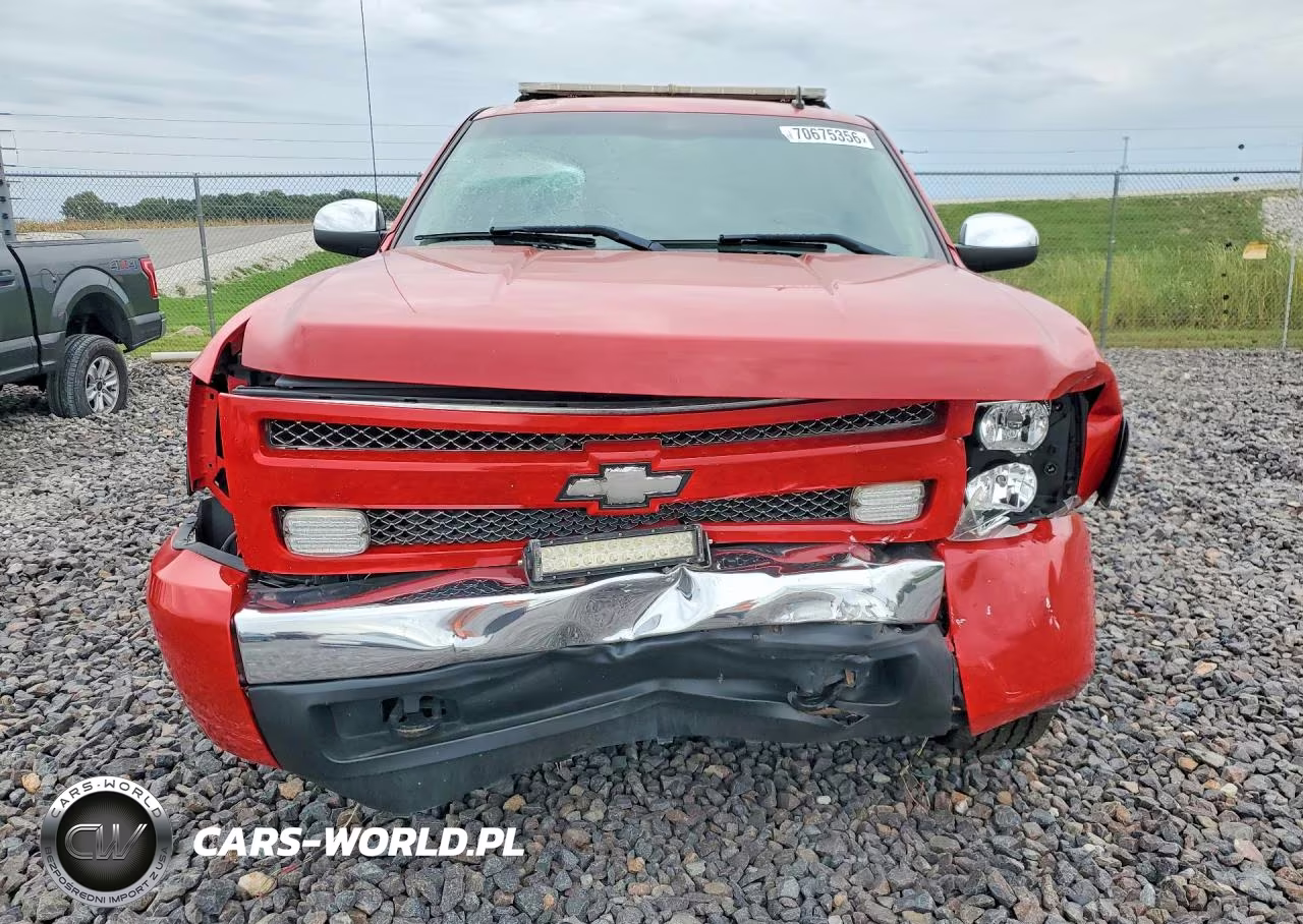 2008 Chevrolet Silverado K1500 VIN:2GCEK13M881147686 - 5