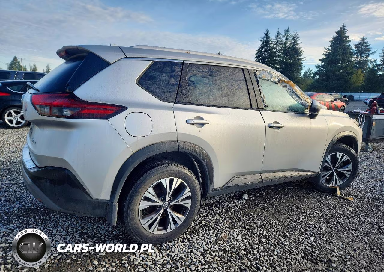 2021 Nissan Rogue Sv VIN:JN8AT3BB8MW232817 - 3