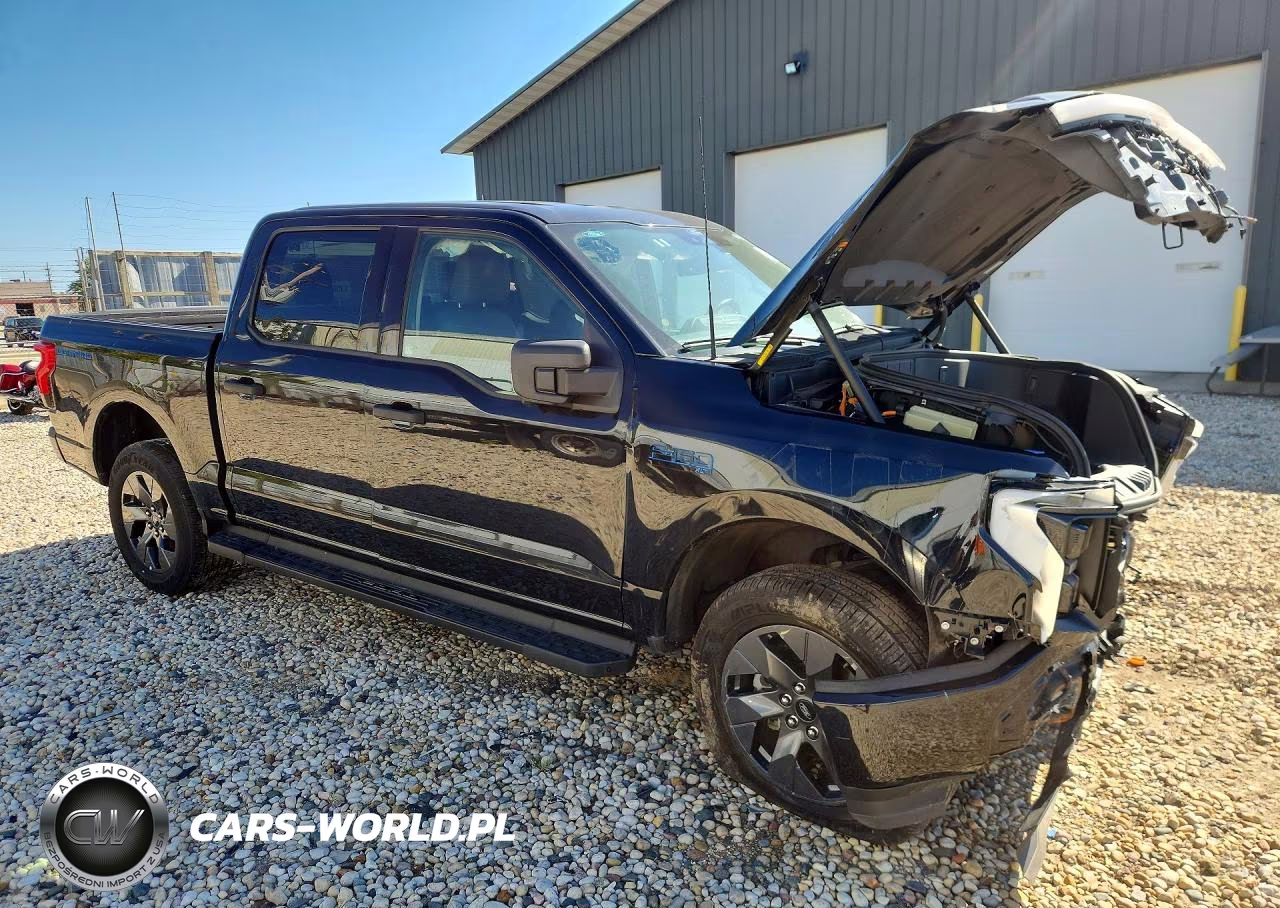 2024 Ford F150 Lightning Xlt VIN:1FTVW3LK4RWG06236 - 4