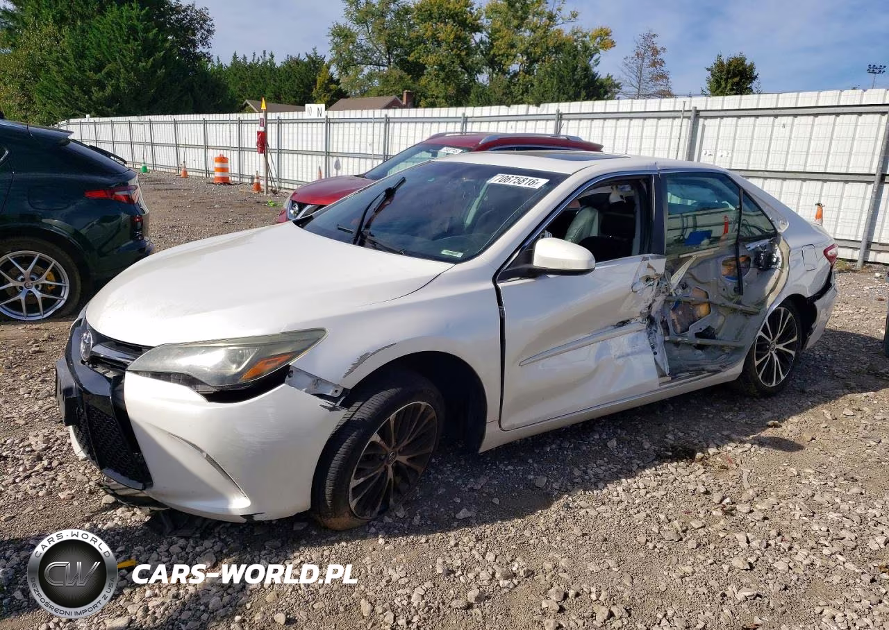 2015 Toyota Camry Xse V6 – zdjęcie 1 z 12