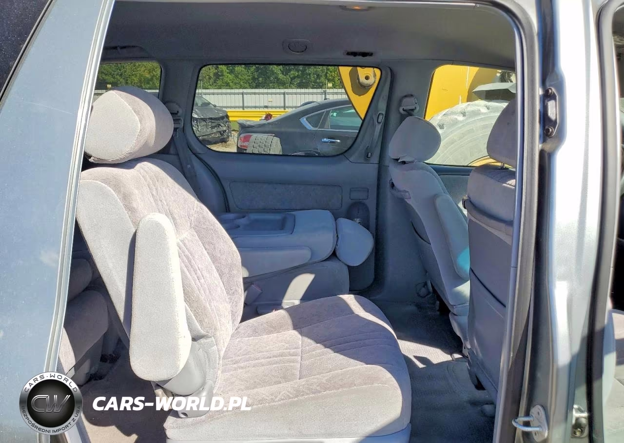2000 Toyota Sienna Le VIN:4T3ZF13C2YU282960 - 11