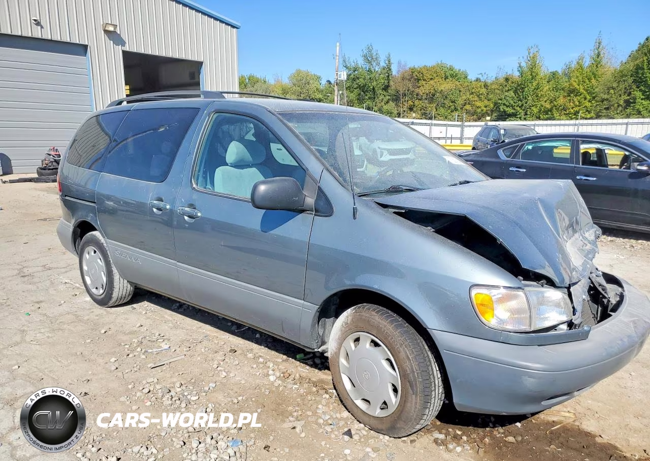 2000 Toyota Sienna Le VIN:4T3ZF13C2YU282960 - 4