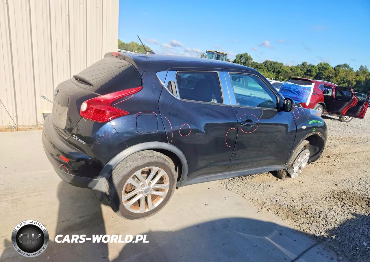 2011 Nissan Juke S VIN:JN8AF5MV3BT009755 - 3