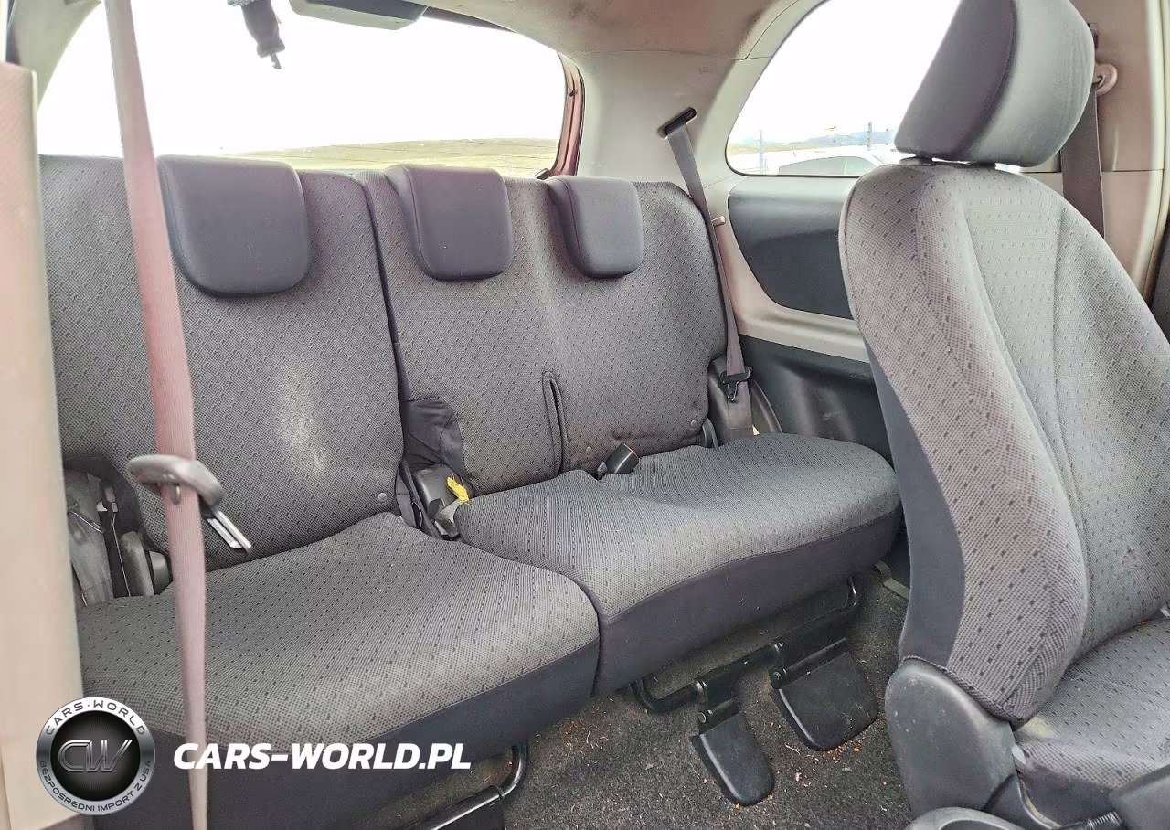 2009 Toyota Yaris Base VIN:JTDJT903X95248458 - 10