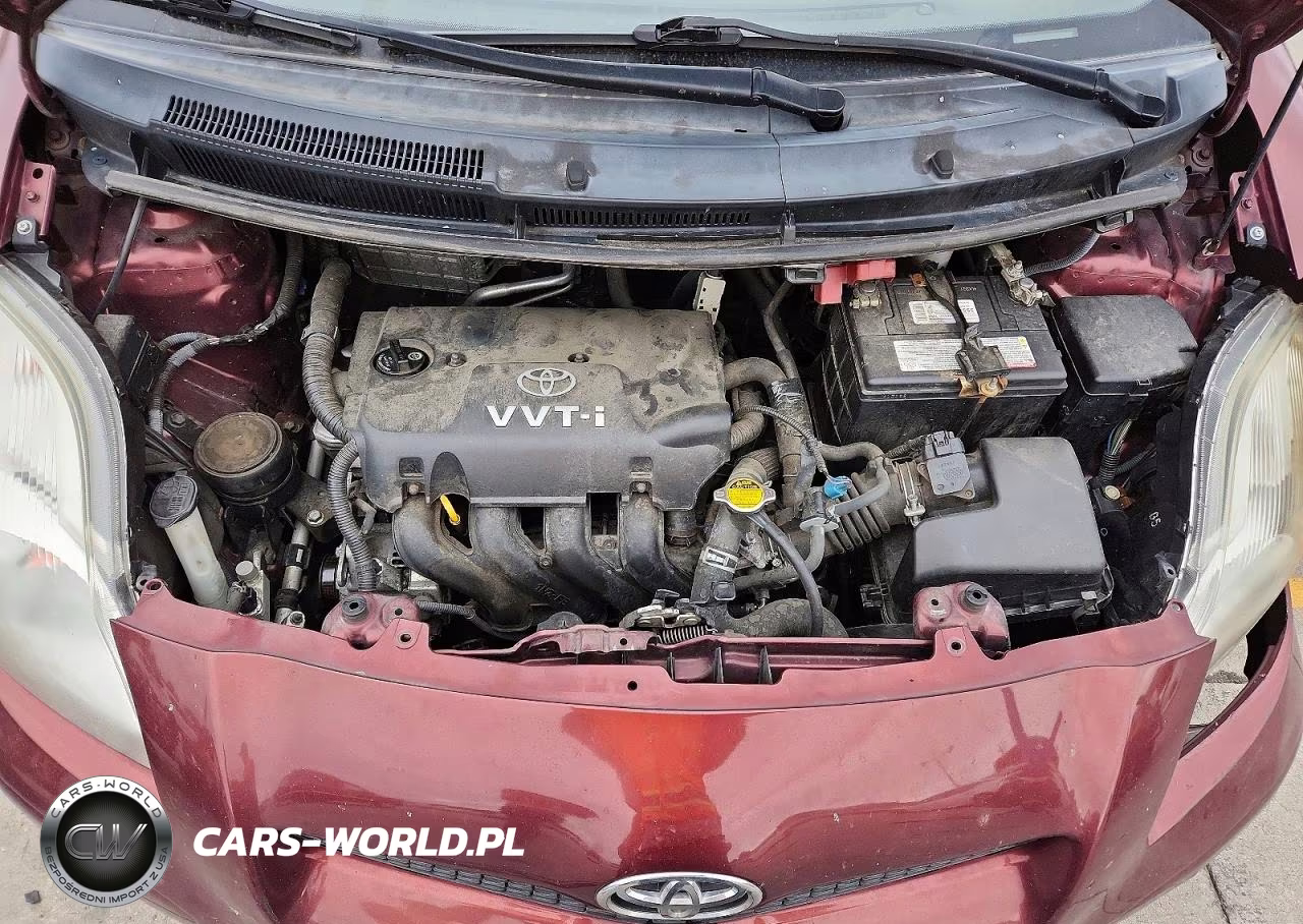 2009 Toyota Yaris Base VIN:JTDJT903X95248458 - 11