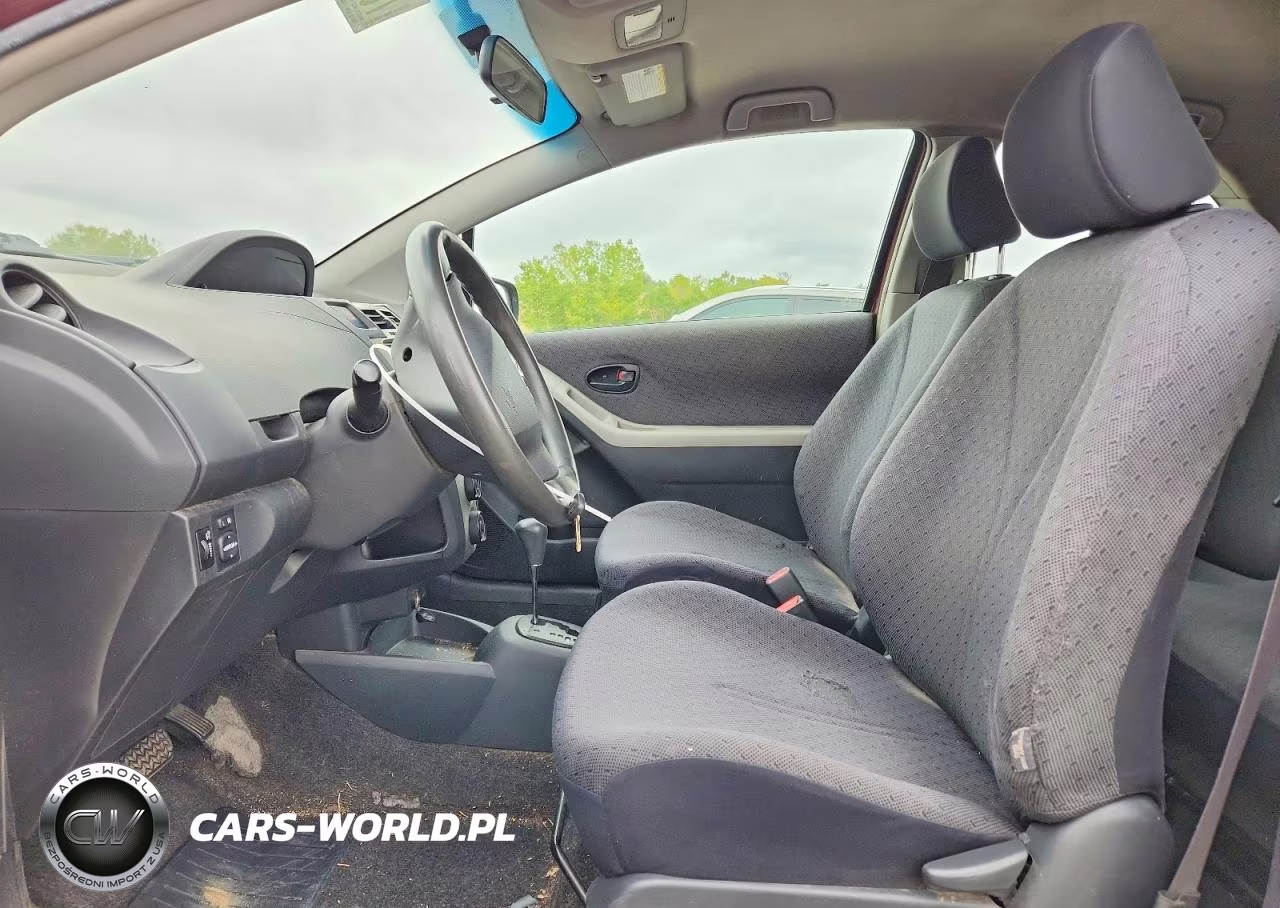 2009 Toyota Yaris Base VIN:JTDJT903X95248458 - 7