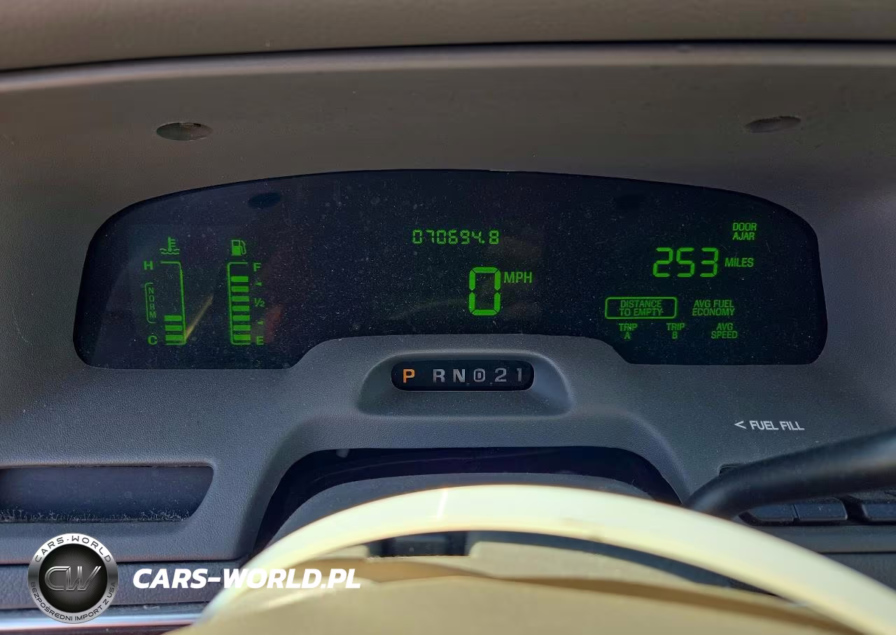 2003 Mercury Grand Marquis Ls VIN:2MEHM75W13X700305 - 9