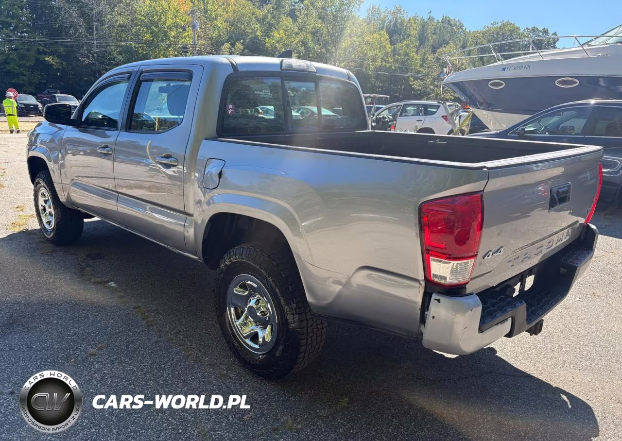 2016 Toyota Tacoma VIN:3TMC25AN6GM038219 - 3