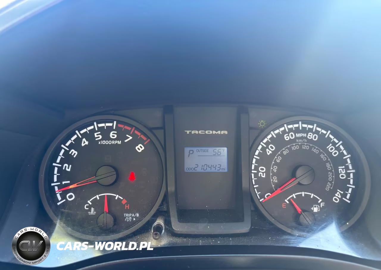 2016 Toyota Tacoma VIN:3TMC25AN6GM038219 - 8