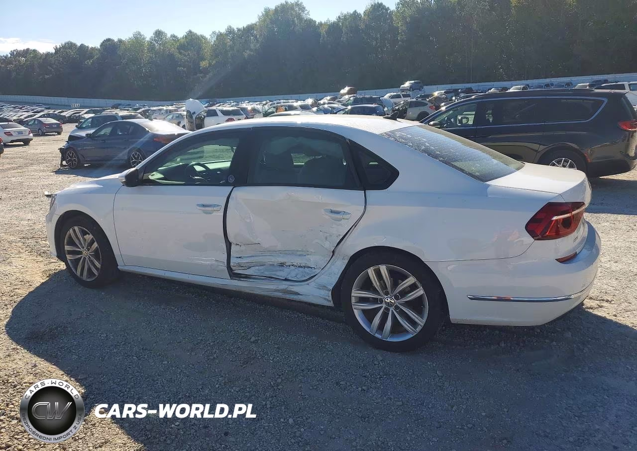 2019 Volkswagen Passat Wolfsburg VIN:1VWLA7A33KC003467 - 2