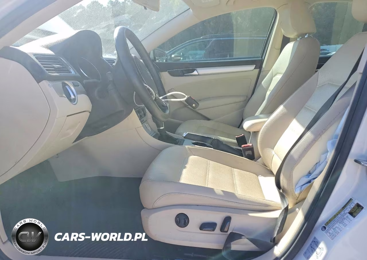 2019 Volkswagen Passat Wolfsburg VIN:1VWLA7A33KC003467 - 7