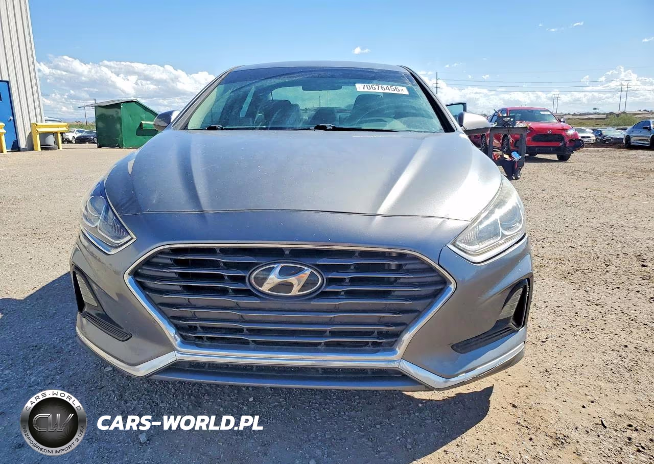 2019 Hyundai Sonata Se VIN:5NPE24AF2KH756929 - 5