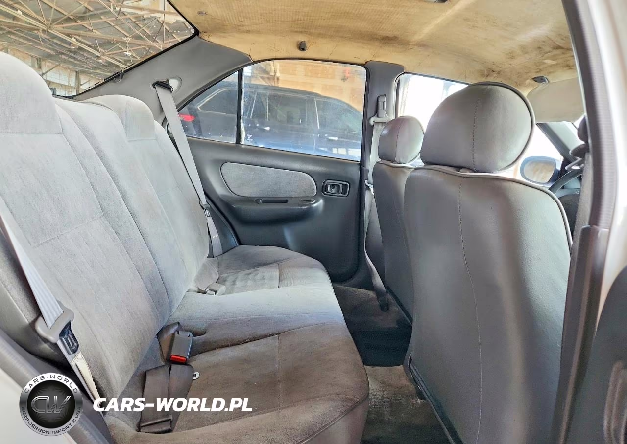 1996 Nissan Sentra Base VIN:1N4AB41D2TC768935 - 10
