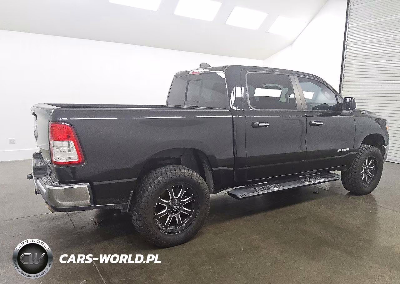 2019 Ram 1500 Big Horn-Lone Star VIN:1C6SRFFT4KN653981 - 3
