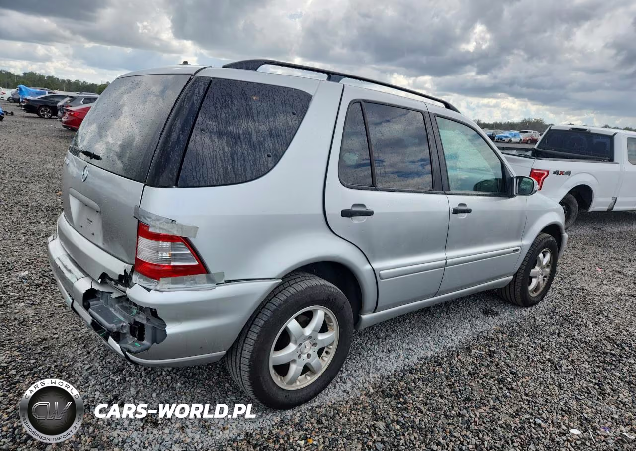 2004 Mercedes-Benz Ml 350 VIN:4JGAB57E34A515468 - 3