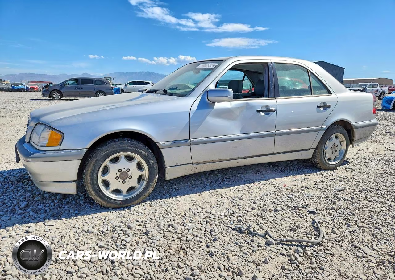 1999 Mercedes-Benz C 230 VIN:WDBHA24G1XA682800 - 1