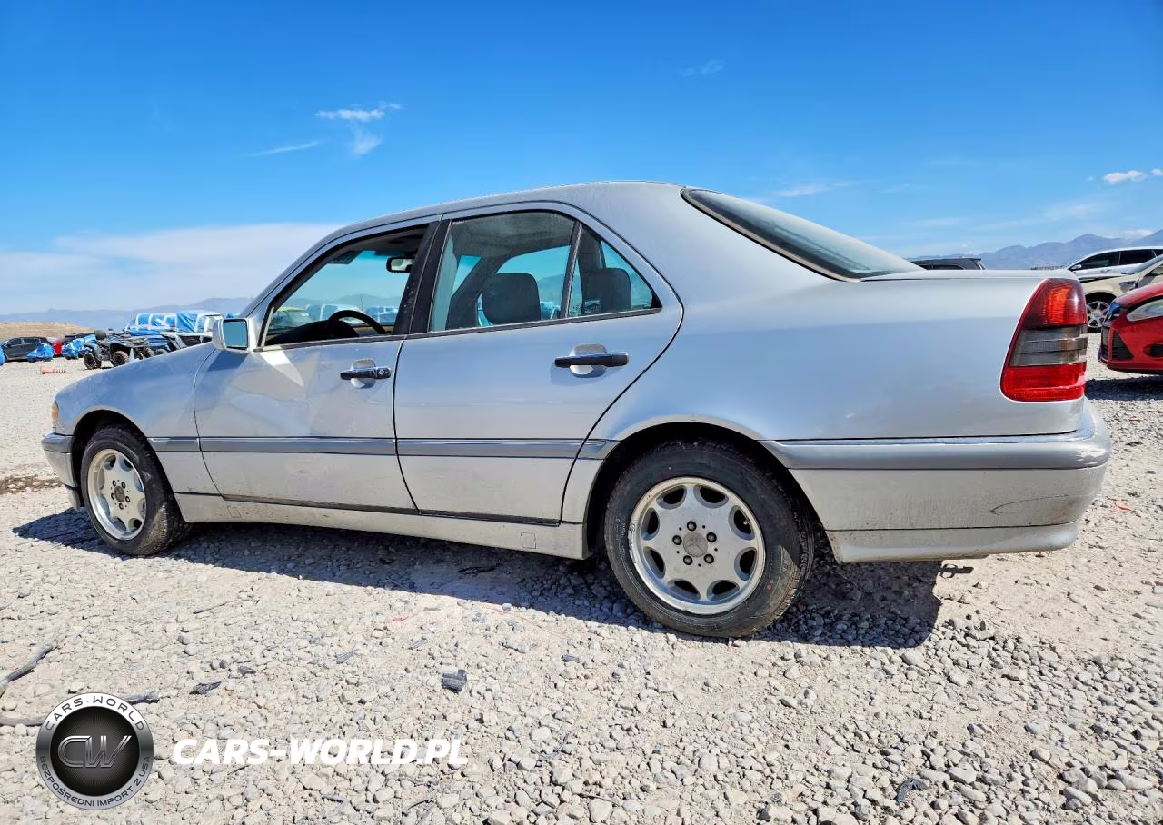 1999 Mercedes-Benz C 230 VIN:WDBHA24G1XA682800 - 2