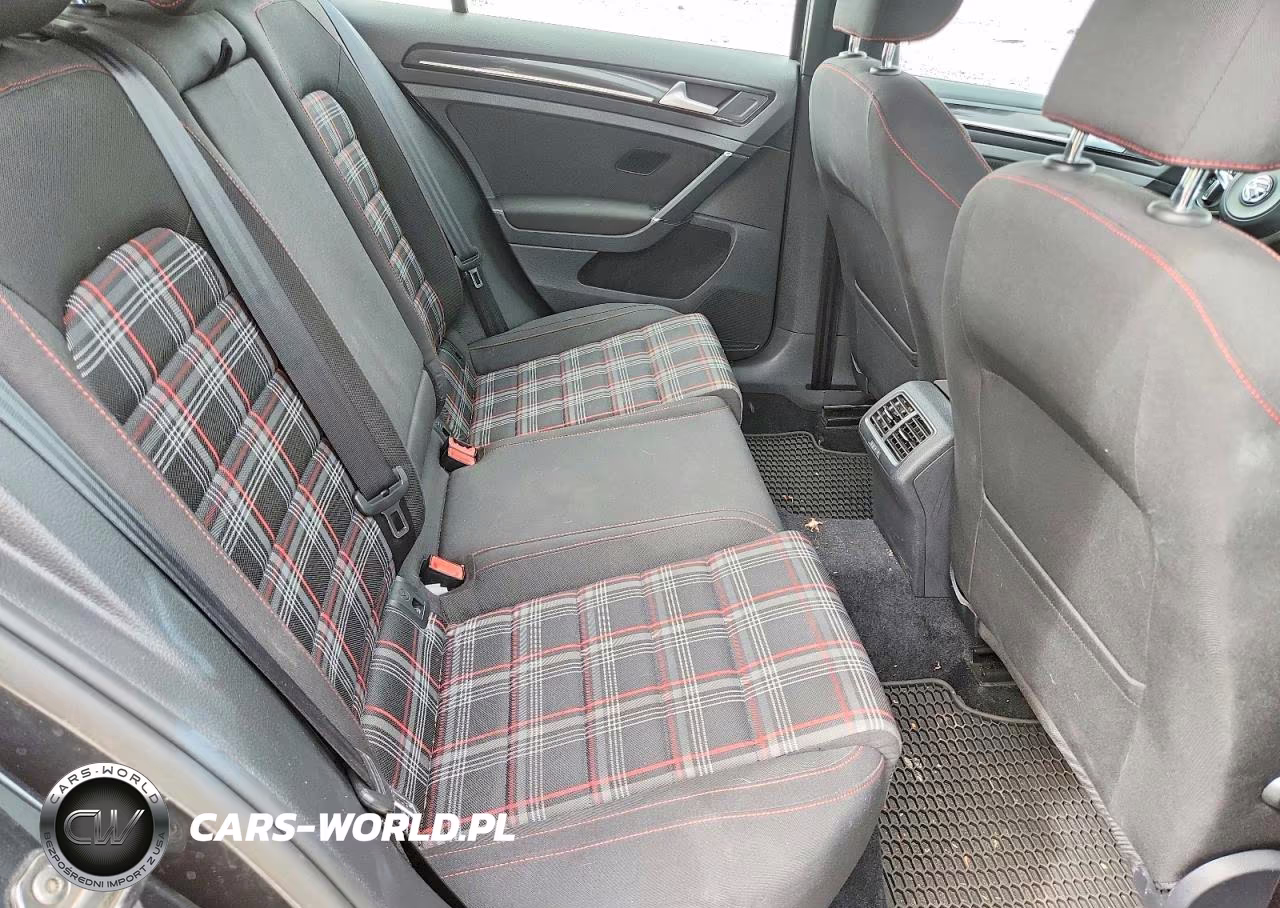 2015 Volkswagen Gti VIN:3VW5T7AU6FM017072 - 10
