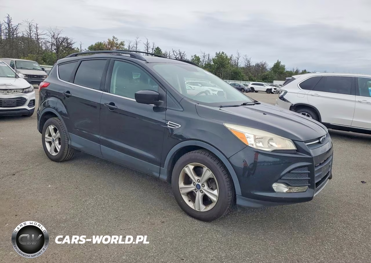 2015 Ford Escape Se VIN:1FMCU9GX9FUB54521 - 4
