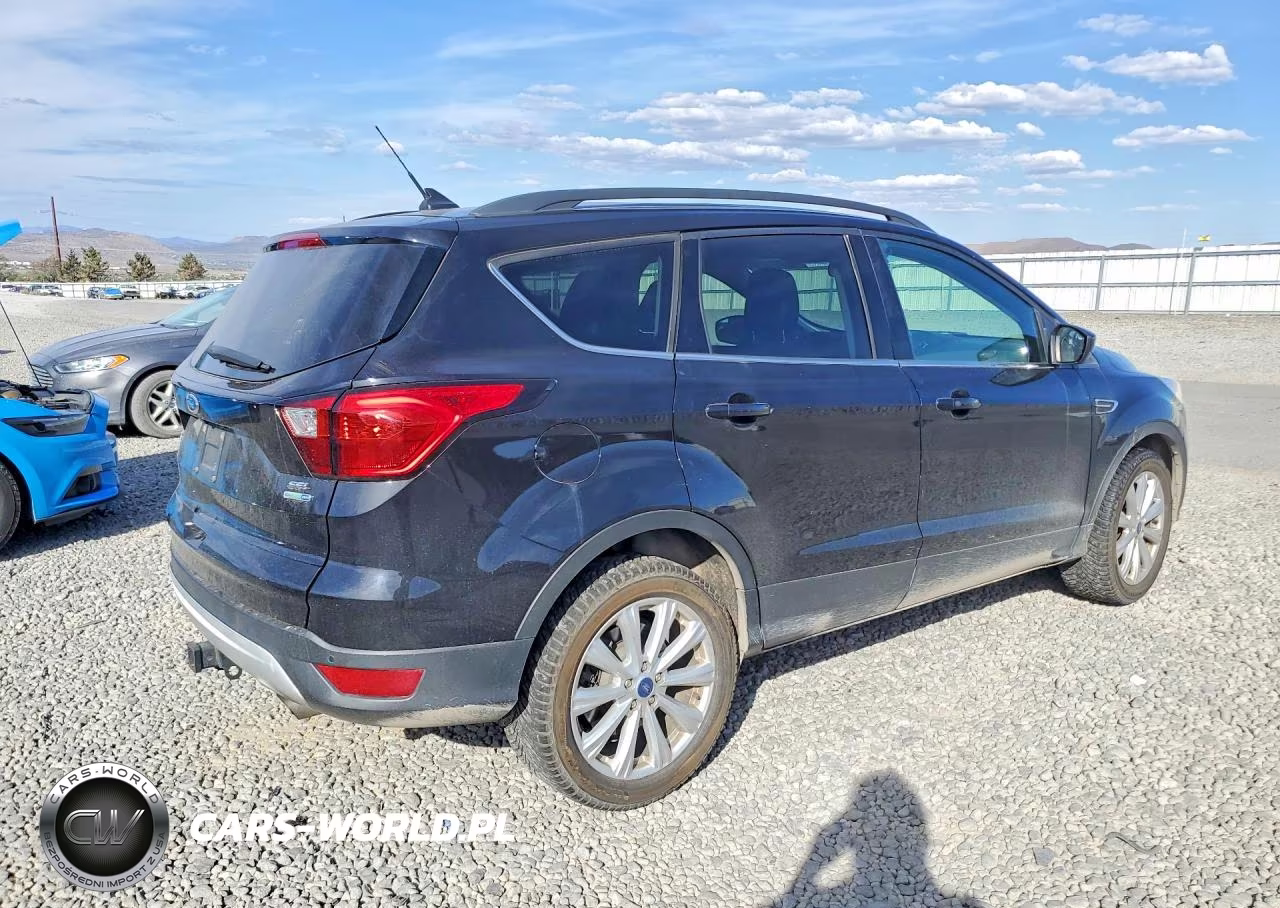 2019 Ford Escape Sel VIN:1FMCU9HD5KUC20836 - 3
