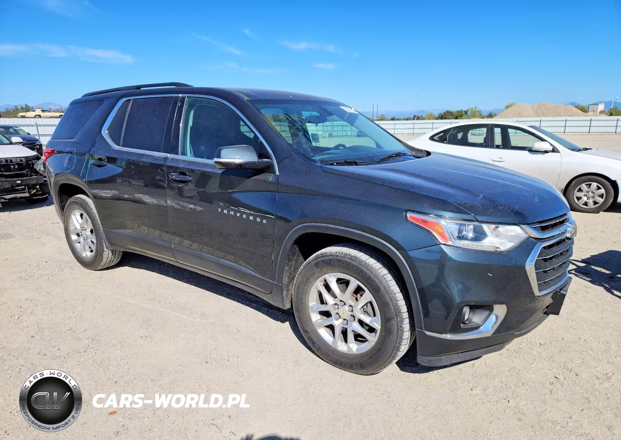 2019 Chevrolet Traverse Lt VIN:1GNERGKW5KJ314267 - 4