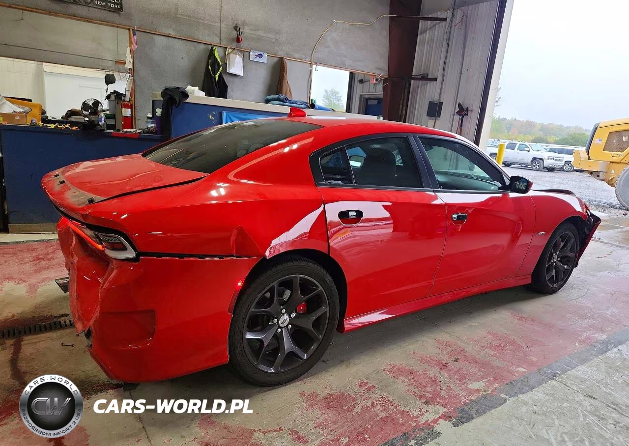 2019 Dodge Charger R-T VIN:2C3CDXCT2KH588082 - 3