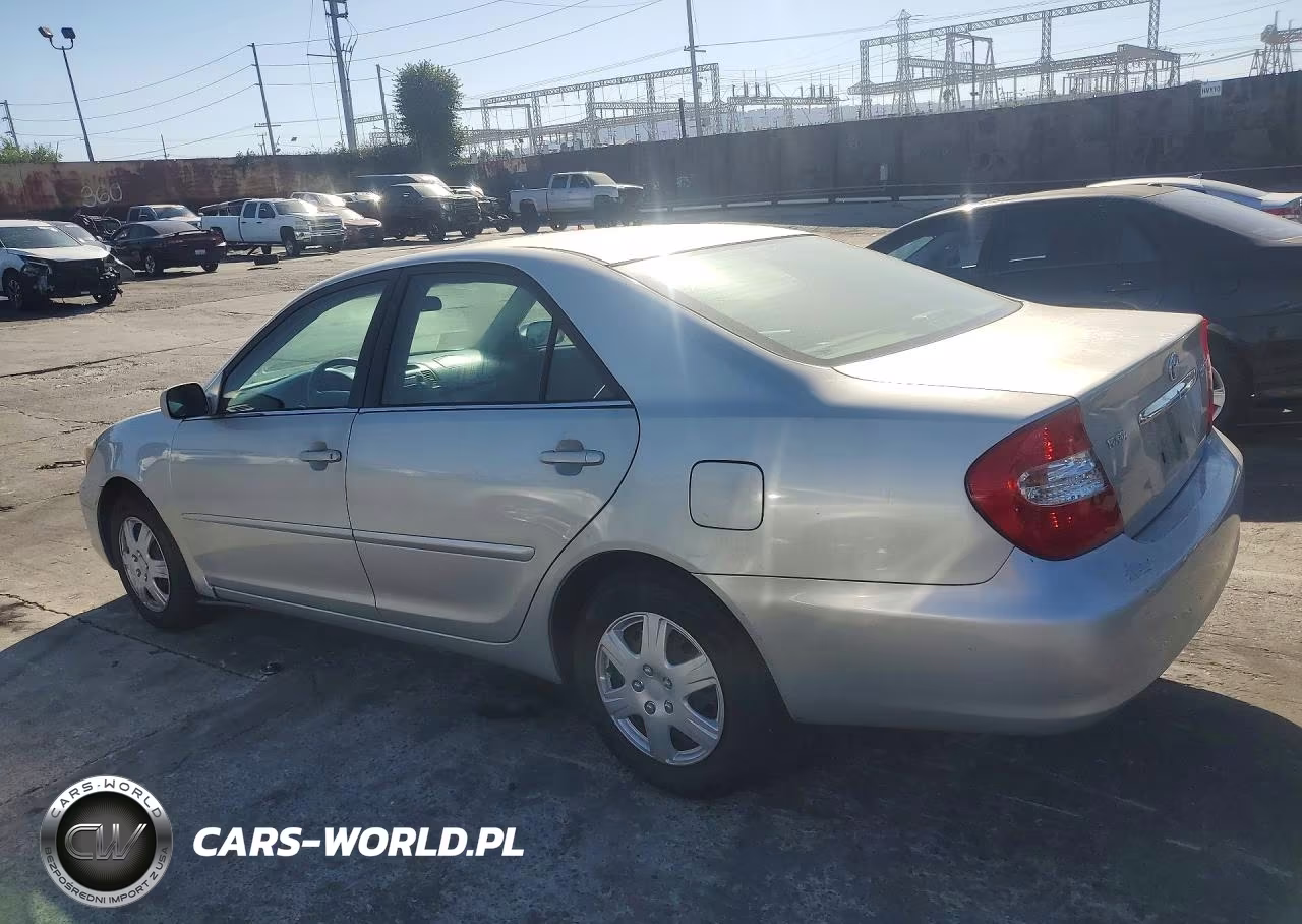 2003 Toyota Camry Le VIN:4T1BE32K23U762927 - 2