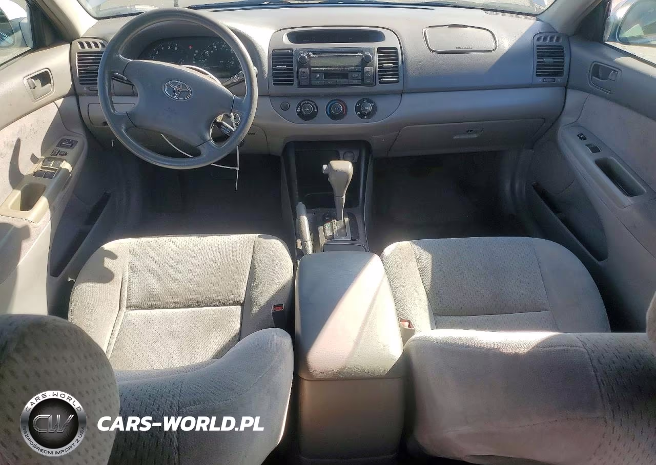 2003 Toyota Camry Le VIN:4T1BE32K23U762927 - 8