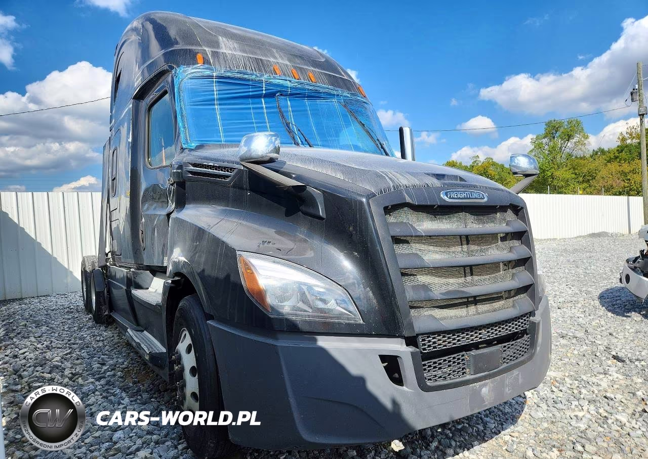 2018 Freightliner Cascadia 126 Semi Truck VIN:3AKJHHDR4JSJP4493 - 4