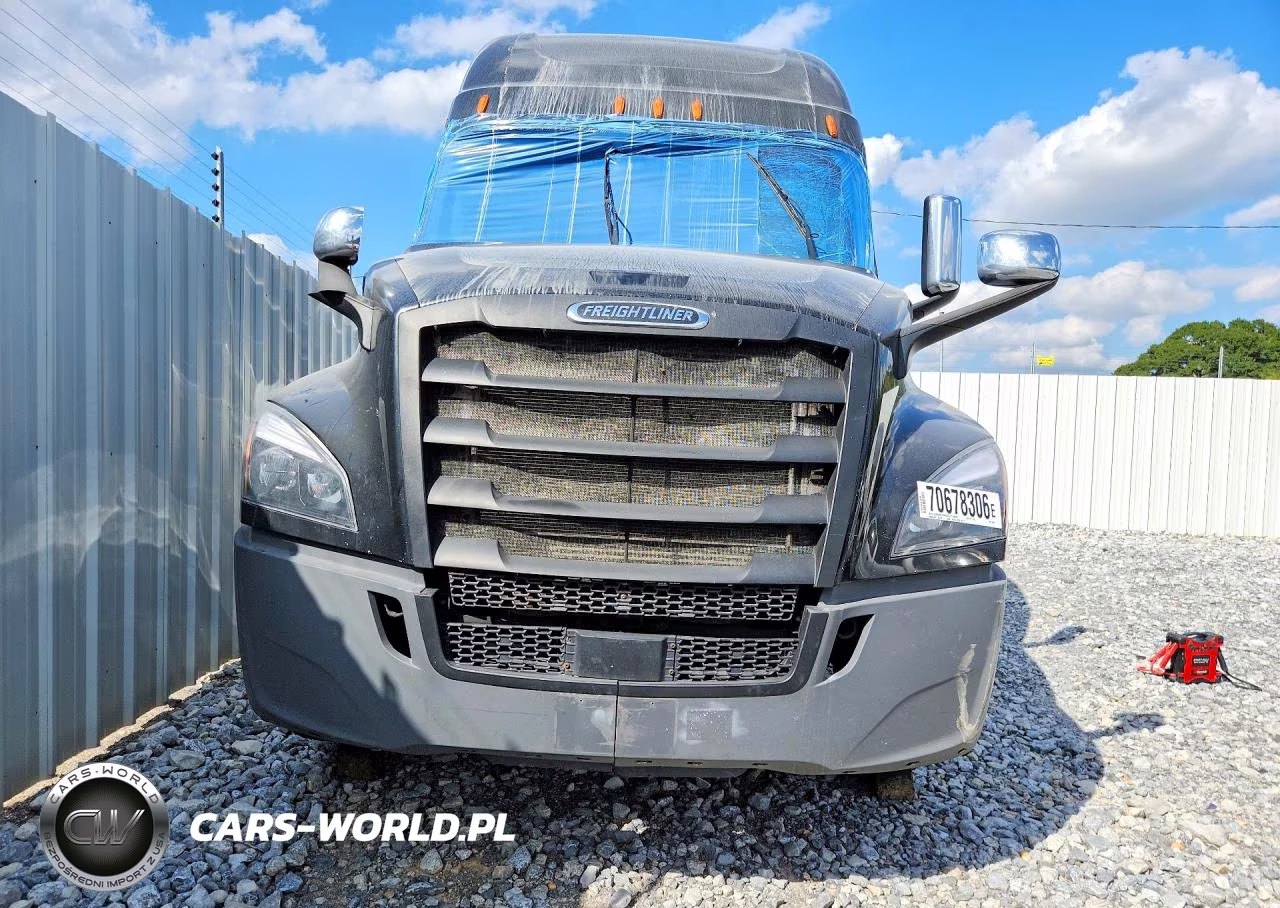 2018 Freightliner Cascadia 126 Semi Truck VIN:3AKJHHDR4JSJP4493 - 5