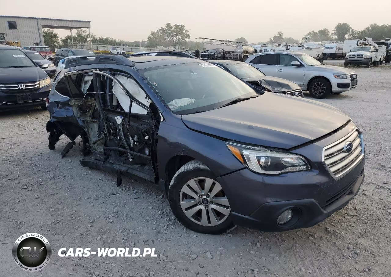 2017 Subaru Outback 2.5I Premium VIN:4S4BSADCXH3200550 - 4