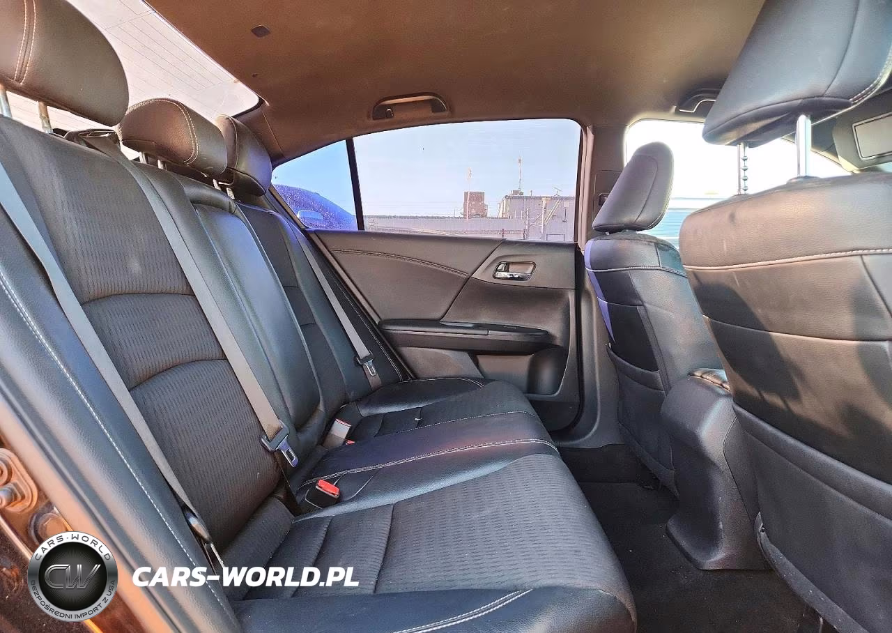 2017 Bus & Coach Intl (Bci) Accord Hyb VIN:1HGCR2F57HA079420 - 10