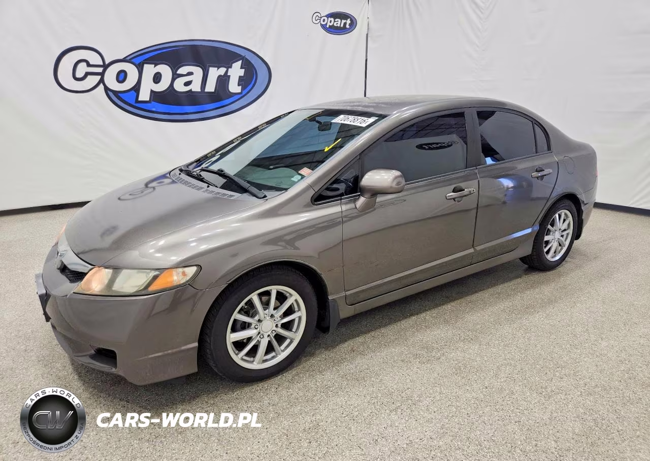 2010 Honda Civic Lx VIN:19XFA1F58AE061718 - 1