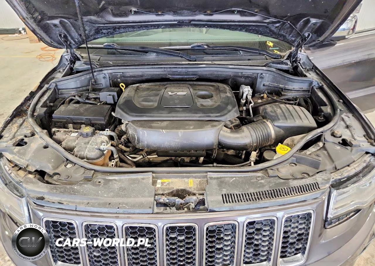 2016 Jeep Grand Cherokee Overland VIN:1C4RJFCG3GC402295 - 12