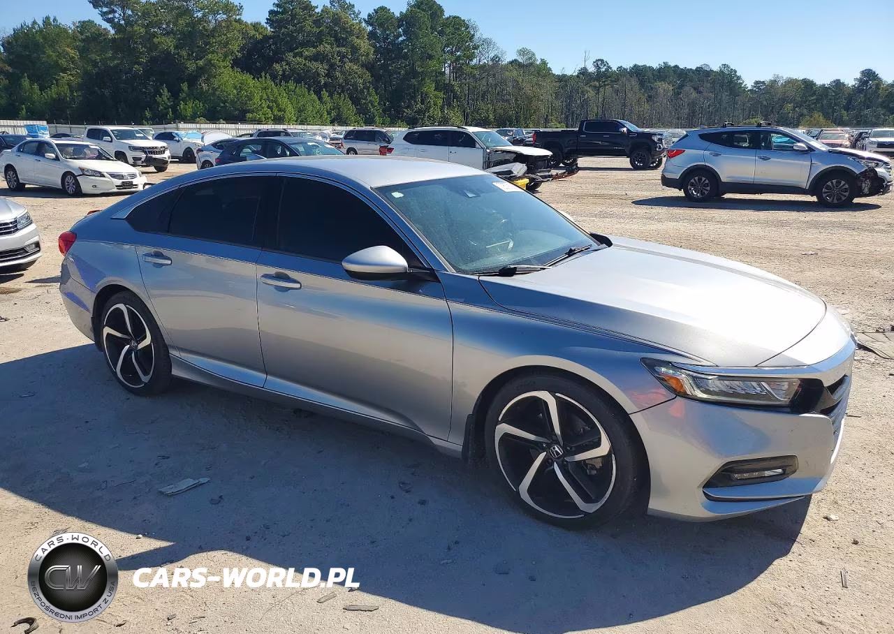 2018 Honda Accord Sport VIN:1HGCV1F36JA150732 - 4
