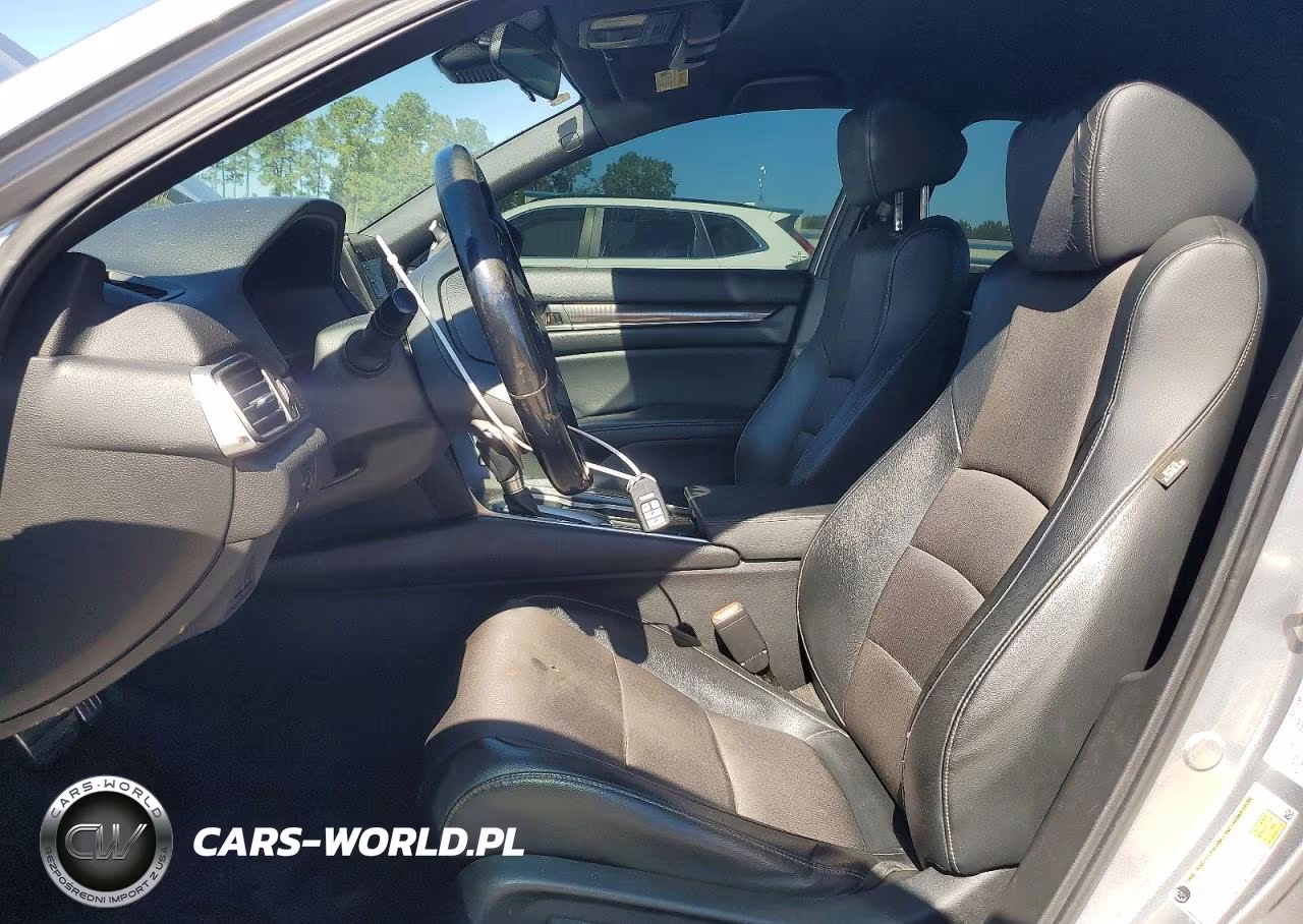 2018 Honda Accord Sport VIN:1HGCV1F36JA150732 - 7
