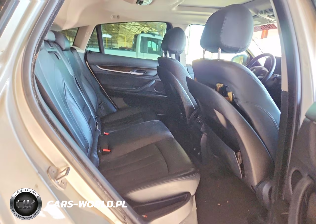 2015 BMW X6 xDrive35I VIN:5UXKU2C53F0F95467 - 11