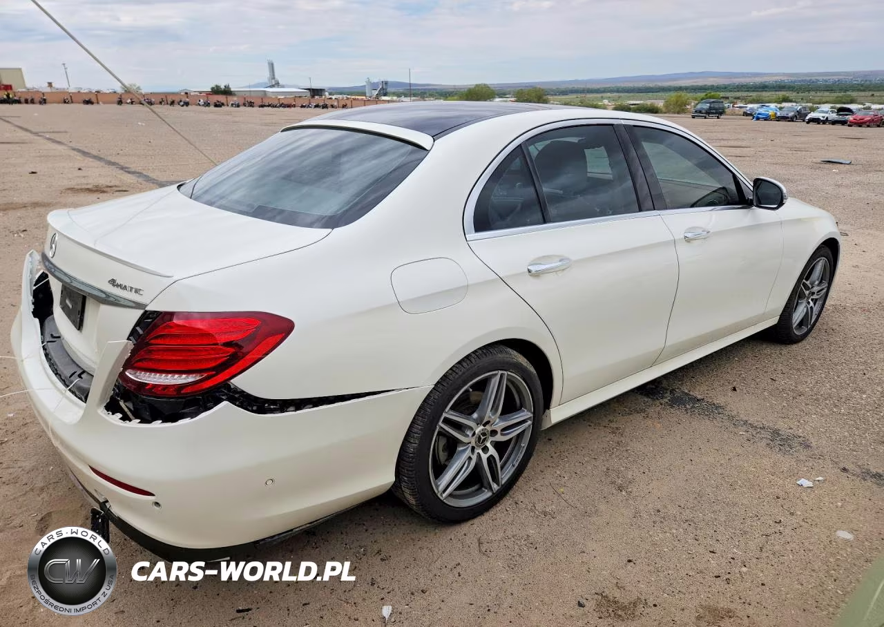 2017 Mercedes-Benz E 300 4Matic VIN:WDDZF4KB9HA256192 - 3