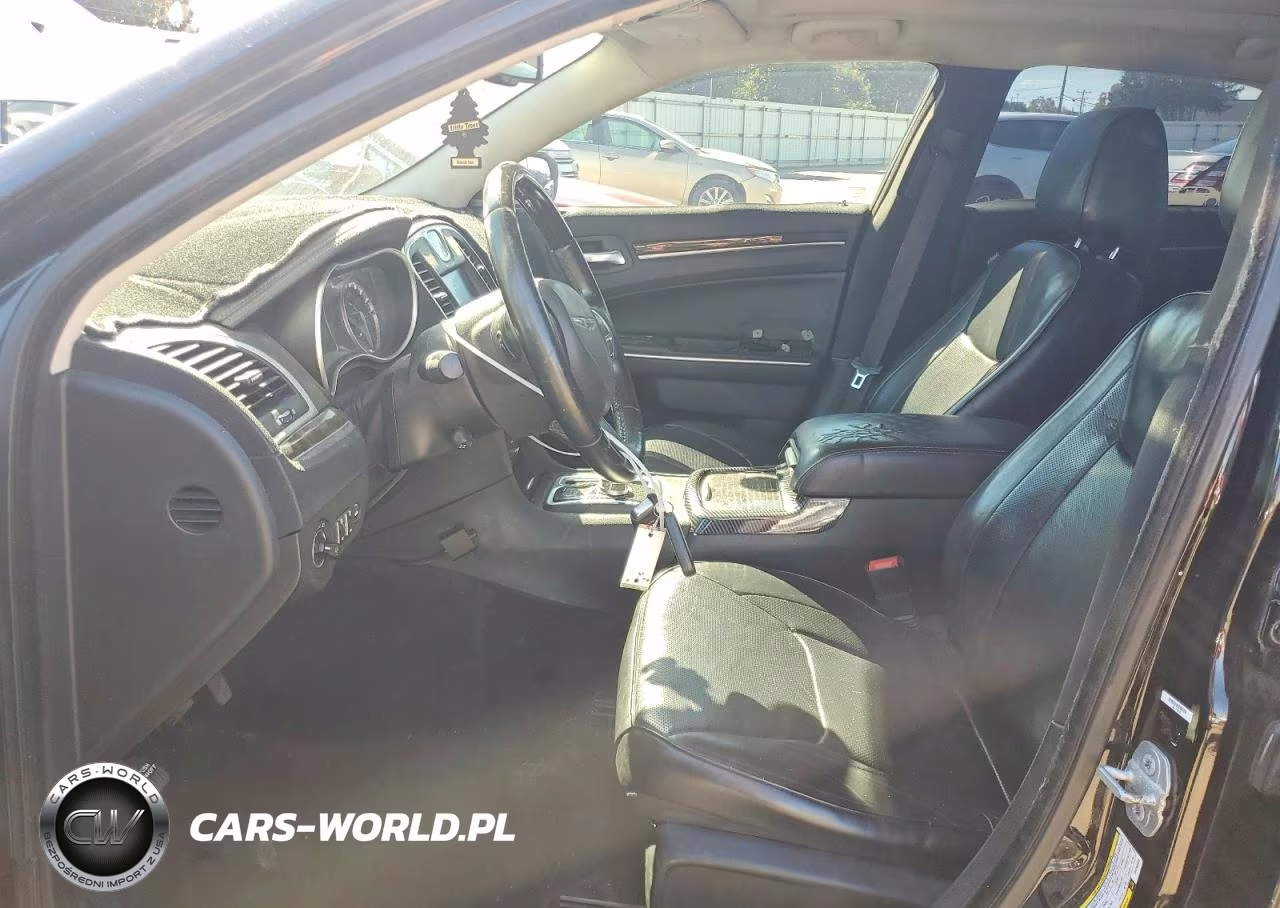 2016 Chrysler 300C VIN:2C3CCAEG1GH268923 - 7