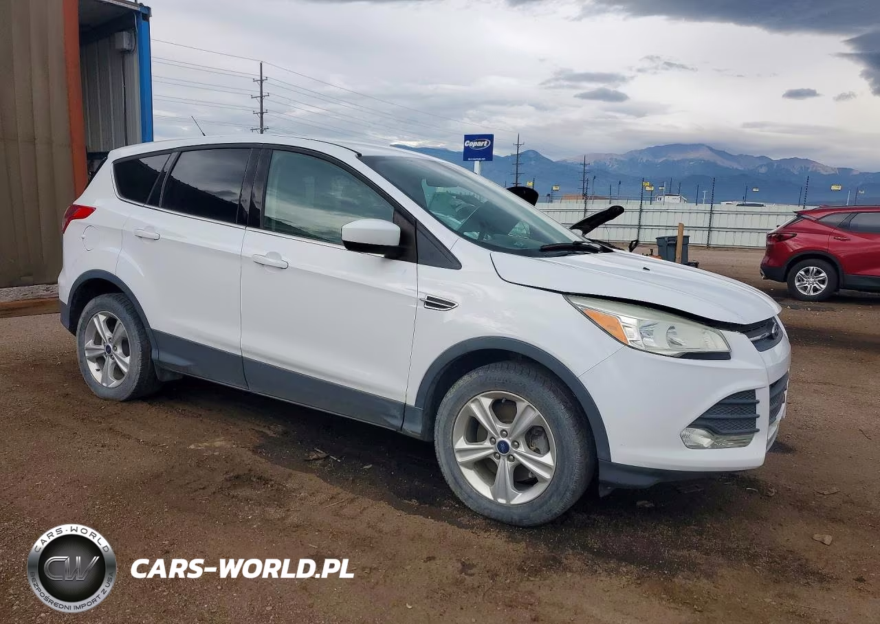 2015 Ford Escape Se VIN:1FMCU9GX3FUC14406 - 4