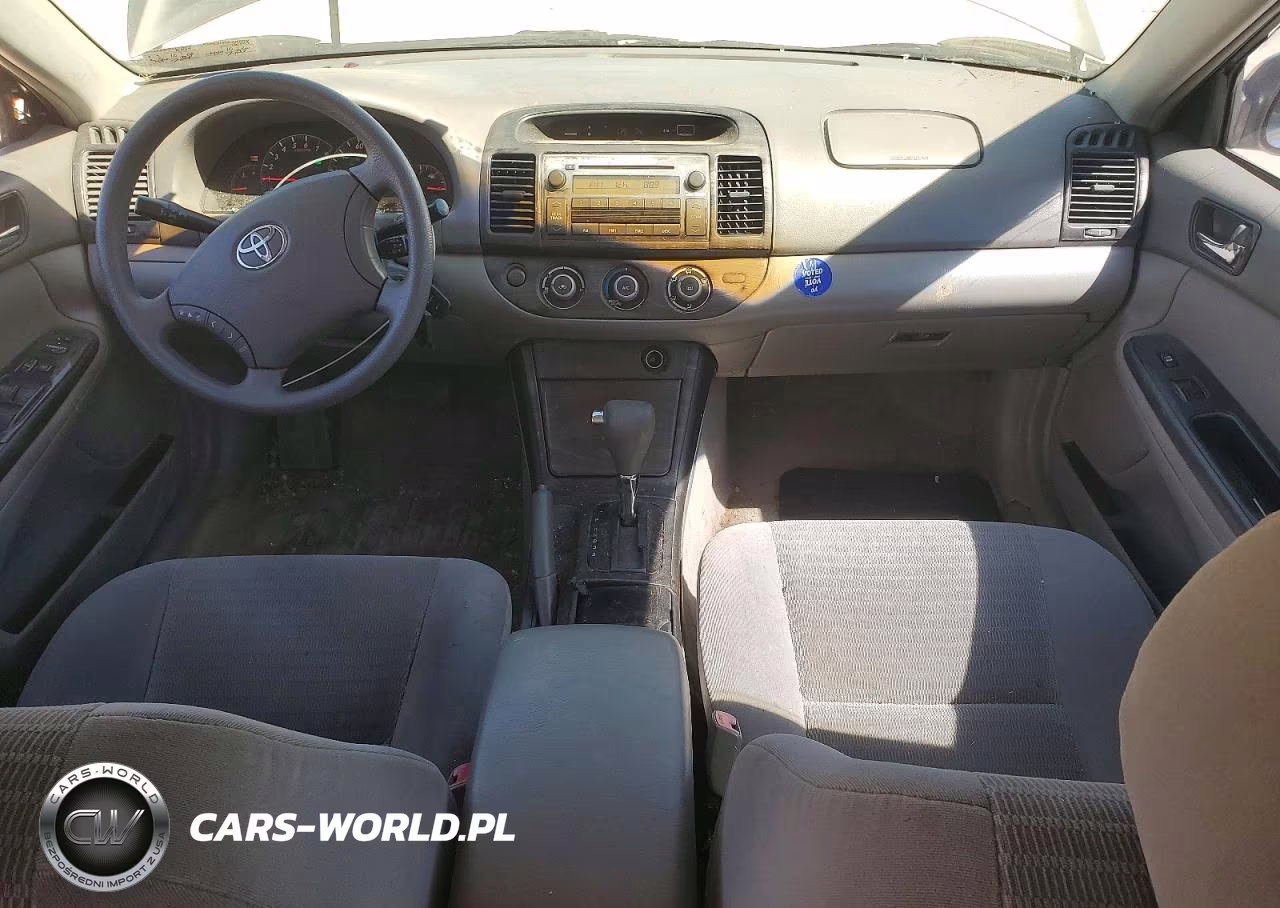 2005 Toyota Camry Le VIN:4T1BE32K15U637954 - 8
