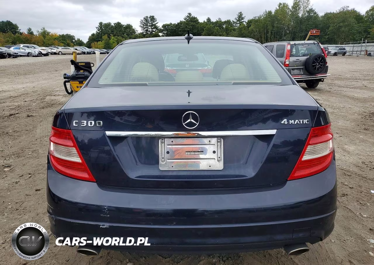 2011 Mercedes-Benz C 300 4Matic VIN:WDDGF8BB5BR169770 - 6