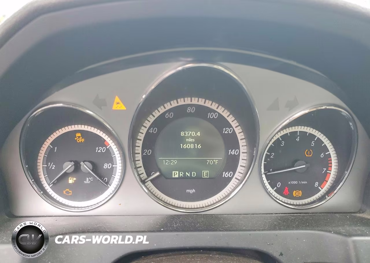 2011 Mercedes-Benz C 300 4Matic VIN:WDDGF8BB5BR169770 - 9