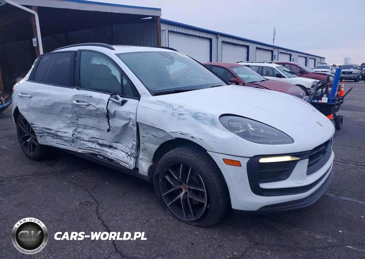 2023 Porsche Macan Base VIN:WP1AA2A51PLB10439 - 4