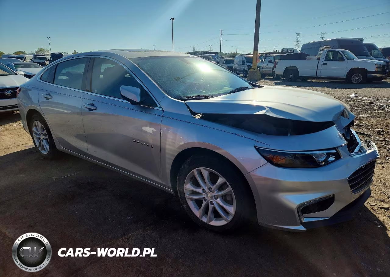 2017 Chevrolet Malibu Lt VIN:1G1ZE5ST2HF159861 - 4